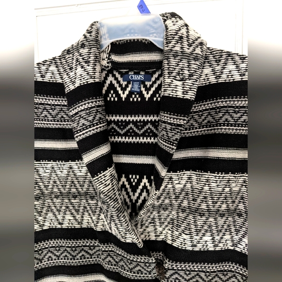 Chaps Women's Southwest Sleeveless Sweater - Picture 5 of 6